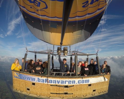 Ballonvaart vanaf Laren naar Hengelo Gelderland met BAS Ballon